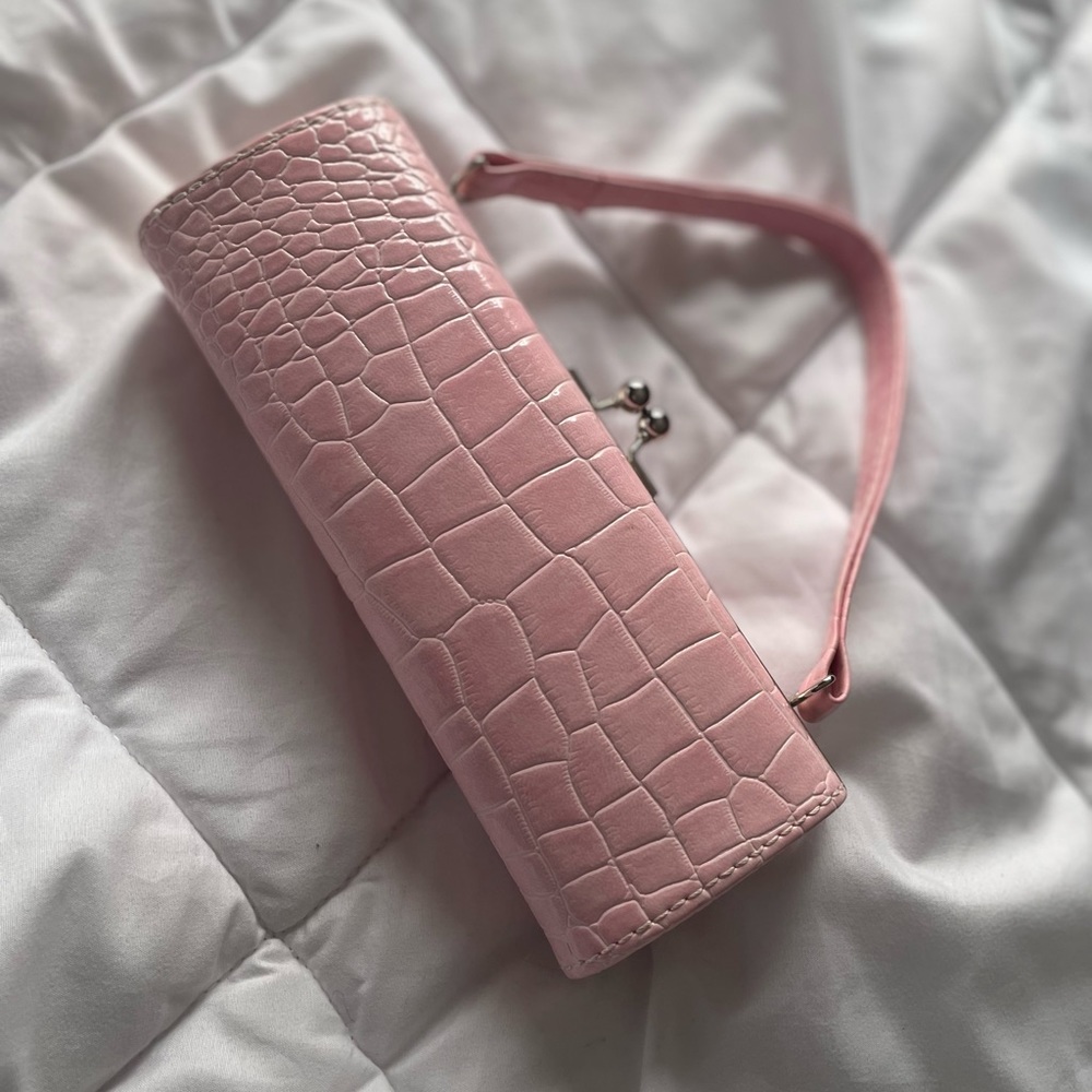 Color pink/ Small Clutch Purse